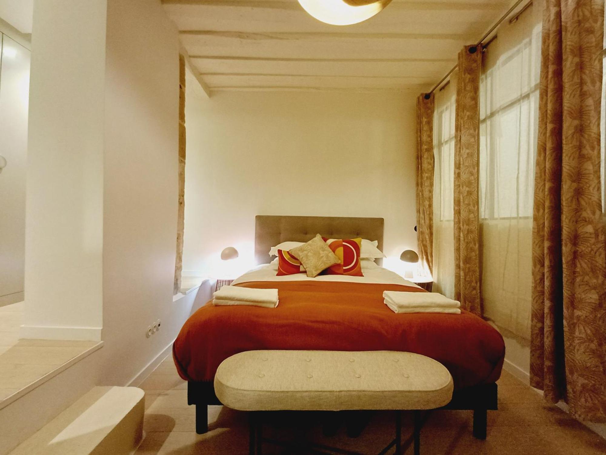 Happy Stay Paris - Suite Hotel De Ville Le Marais Exterior photo