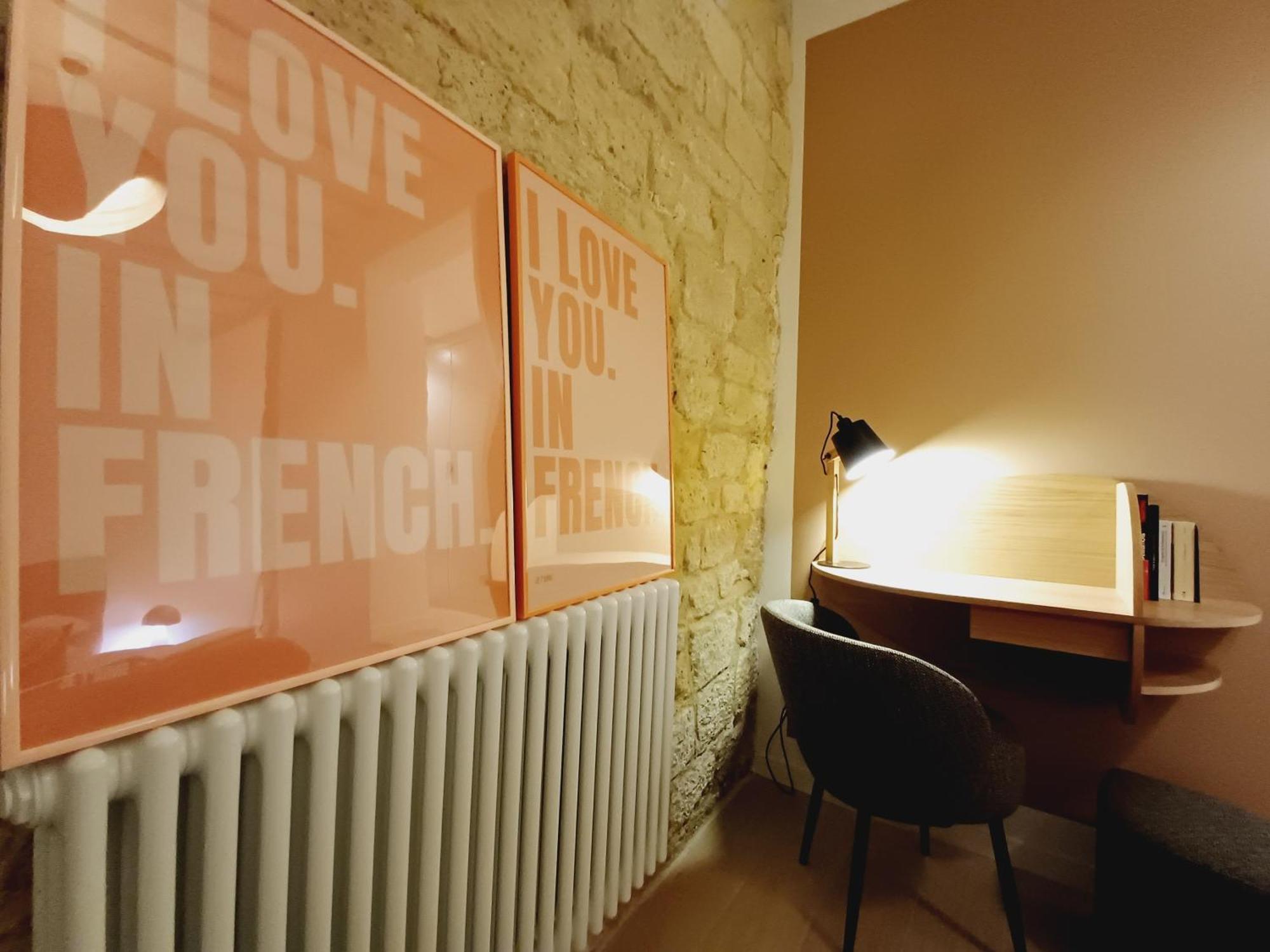 Happy Stay Paris - Suite Hotel De Ville Le Marais Exterior photo